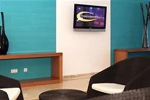 Ap Victoria Sports & | Falesia -